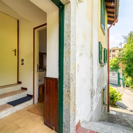 Διαμέρισμα Cozy In By Wonderful Italy *